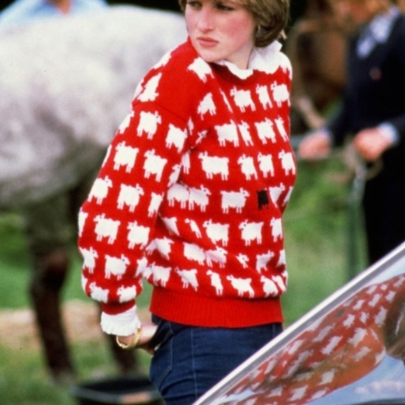 Vintage Warm & Wonderful LONDON 1979" Diana Edition" Wool Sheep Sweater Size M - Picture 10 of 11